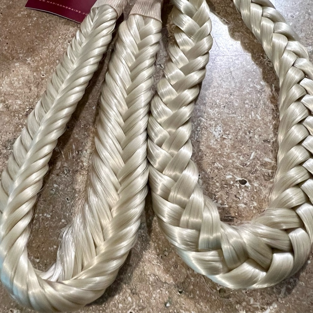 Madison Braids Platinum